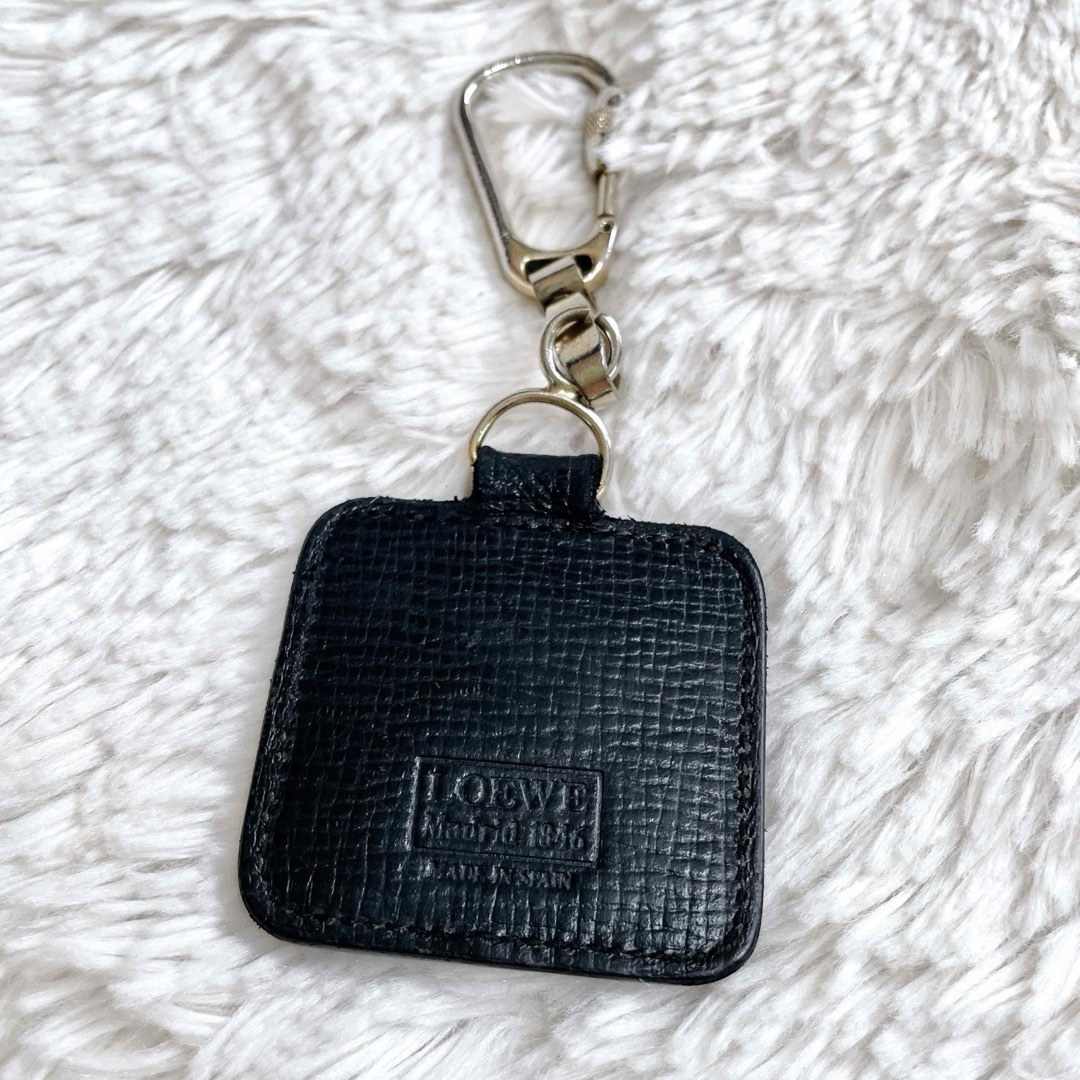 LOEWE - 美品 LOEWE ロエベ アナグラム キーリング レザー LOEWE - 美品 LOEWE ロエベ アナグラム キーリング レザー