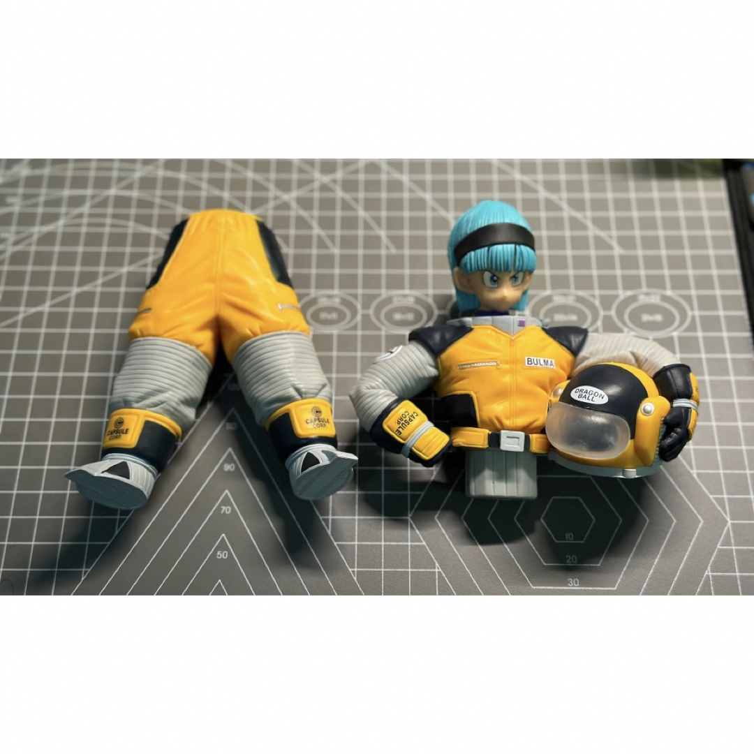 ドラゴンボール ブルマ フィギュア PVC製品 ガレージキットの ドラゴンボール ブルマ フィギュア PVC製品 ガレージキットの