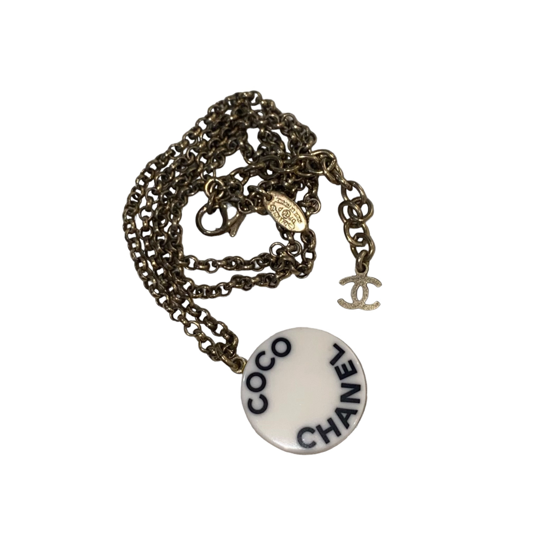 CHANEL - CHANEL シャネル ピアス ネックレス セットココマーク CHANEL - CHANEL シャネル ピアス ネックレス セットココマーク