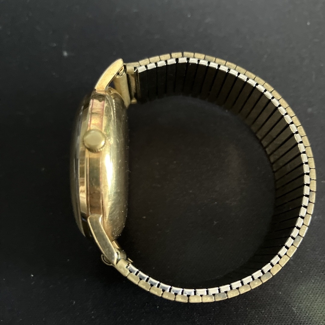 IWC - 希少品 IWC シャフハウゼン 金無垢 腕時計の通販 by IWC - 希少品 IWC シャフハウゼン 金無垢 腕時計の通販 by