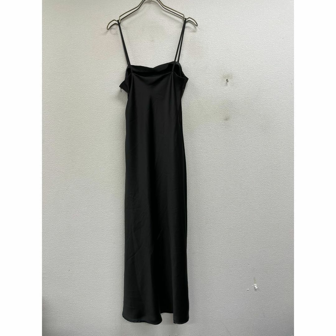 ZARA - ザラZARAブラックサテンマキシドレスXSワンピ☆A24125の ZARA - ザラZARAブラックサテンマキシドレスXSワンピ☆A24125の