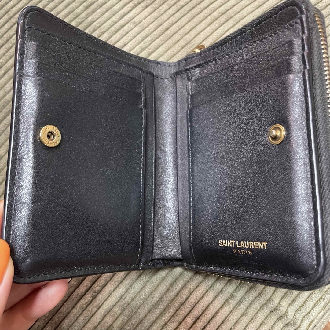 SAINT LAURENT - サンローラン べっ甲 二つ折り財布の通販 by に SAINT LAURENT - サンローラン べっ甲 二つ折り財布の通販 by に