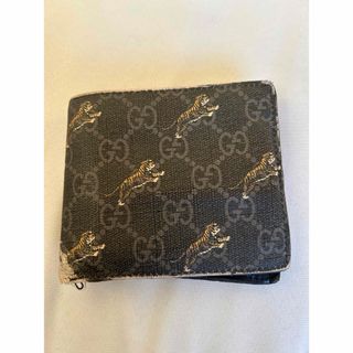 GUCCI(折り財布)のフリマアイテム一覧 GUCCI(折り財布)のフリマアイテム一覧