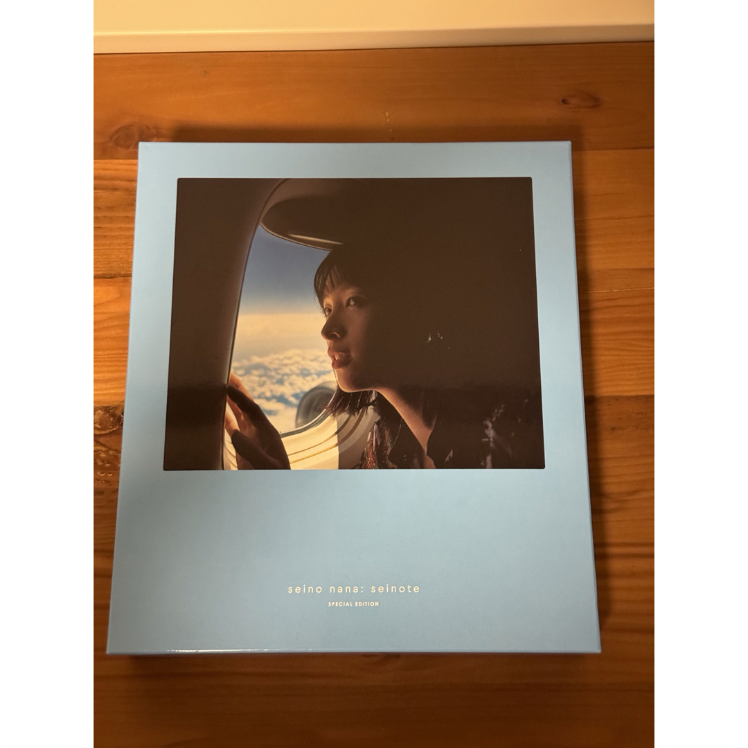 美品特装版】清野菜名 1st Photo BOOK セイノート:seinoteの通販 美品特装版】清野菜名 1st Photo BOOK セイノート:seinoteの通販