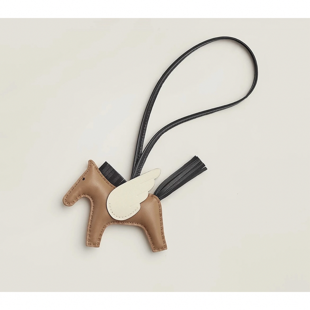 HERMES - 値下げ!エルメス ペガサス ロデオ PM チャーム セサミ HERMES - 値下げ!エルメス ペガサス ロデオ PM チャーム セサミ