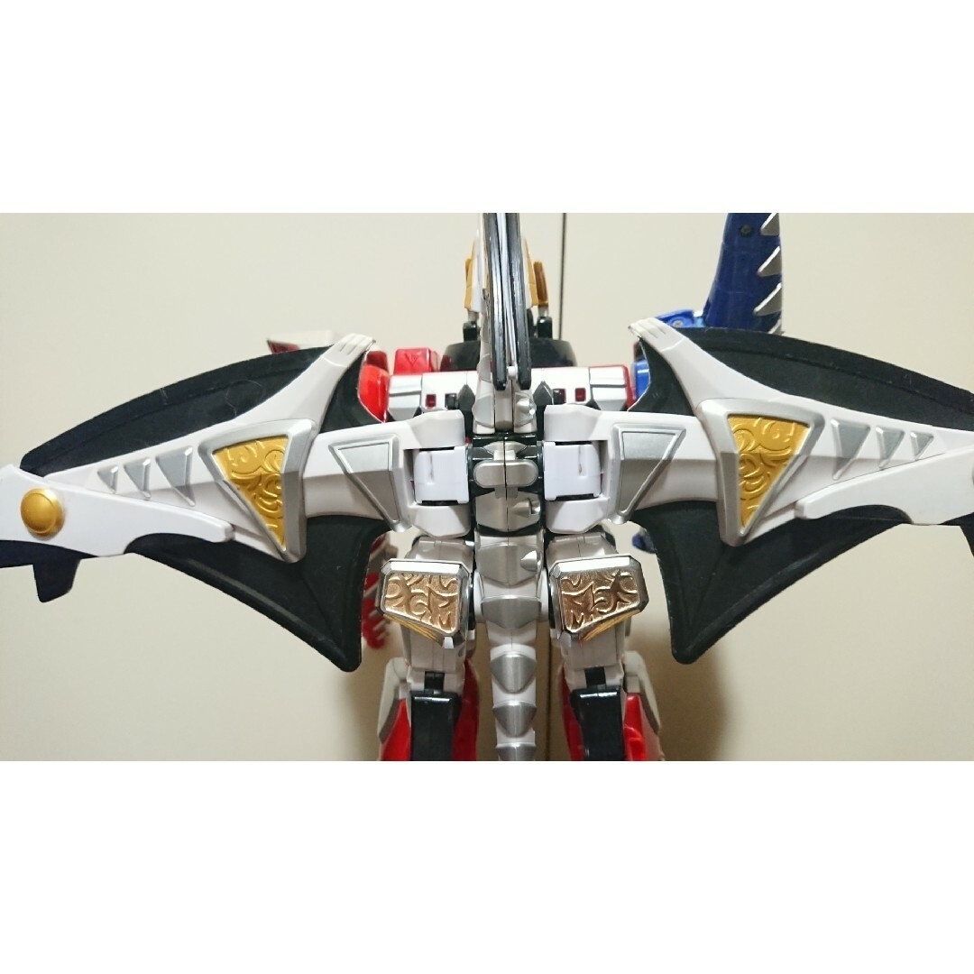 BANDAI バンダイ DX爆竜合体 キラーオー アバレンオー 爆竜戦隊 BANDAI バンダイ DX爆竜合体 キラーオー アバレンオー 爆竜戦隊