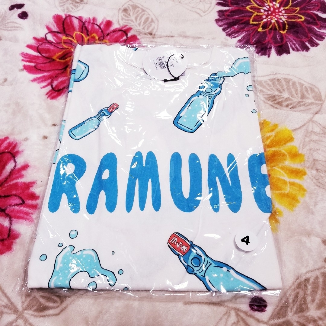 PUNYUS - 新品 プニュズ tシャツ ラムネ 総柄 半袖 punyus らむ PUNYUS - 新品 プニュズ tシャツ ラムネ 総柄 半袖 punyus らむ