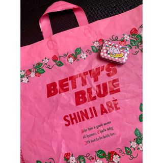 BETTY'S BLUE(バッグ)のフリマアイテム一覧 BETTY'S BLUE(バッグ)のフリマアイテム一覧