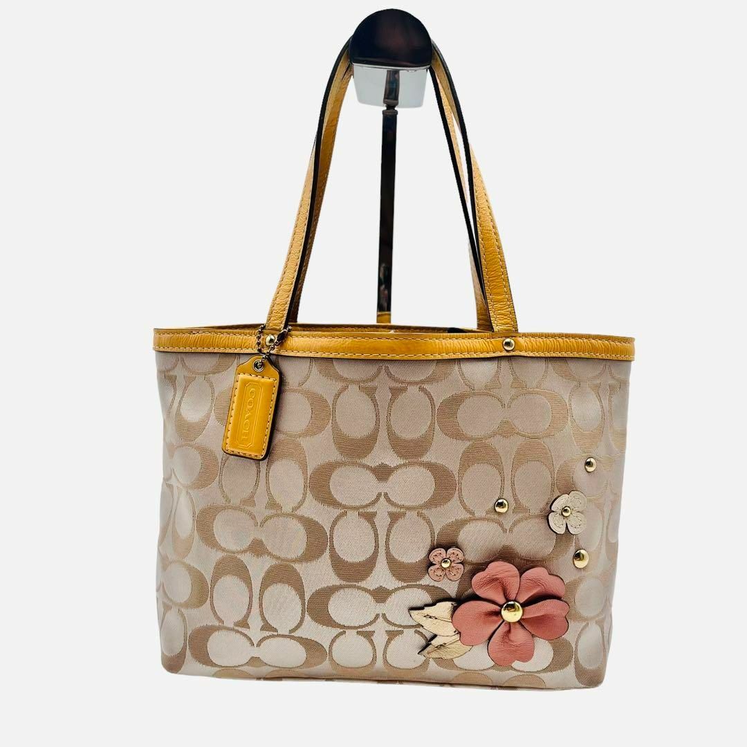 COACH - 極美品✨COACH コーチ ミニトートバッグ ティーローズ COACH - 極美品✨COACH コーチ ミニトートバッグ ティーローズ