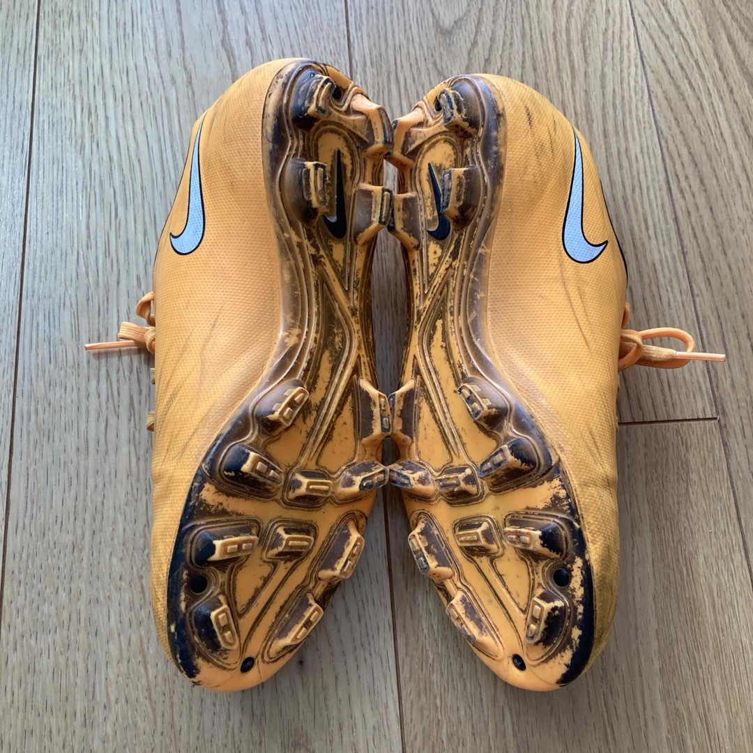 NIKE - NIKE サッカースパイク 23センチの通販 by らららん NIKE - NIKE サッカースパイク 23センチの通販 by らららん