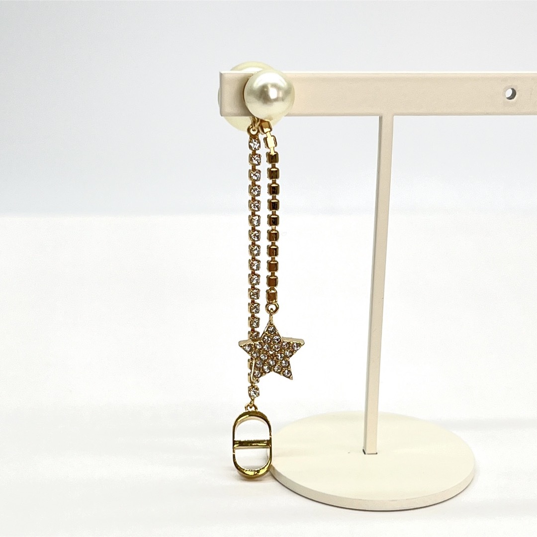 DIOR Tribales ピアス 片耳 レジンパール クリスタル ゴールド B DIOR Tribales ピアス 片耳 レジンパール クリスタル ゴールド B