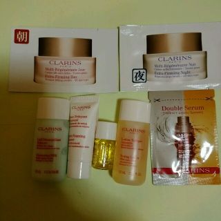 クラランス(CLARINS)のクラランス　ボリュームサンプルセット(サンプル/トライアルキット)