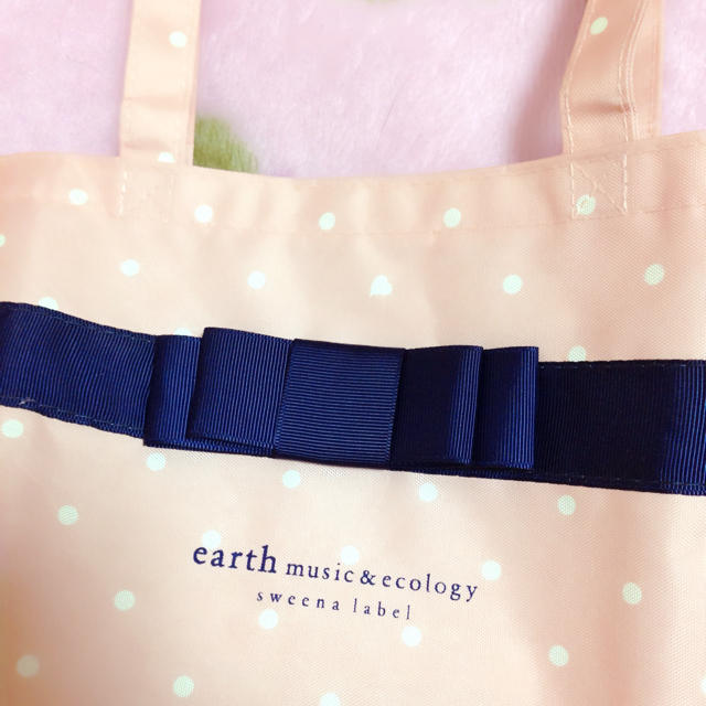 earth music & ecology(アースミュージックアンドエコロジー)のハートドット♡トート レディースのバッグ(トートバッグ)の商品写真