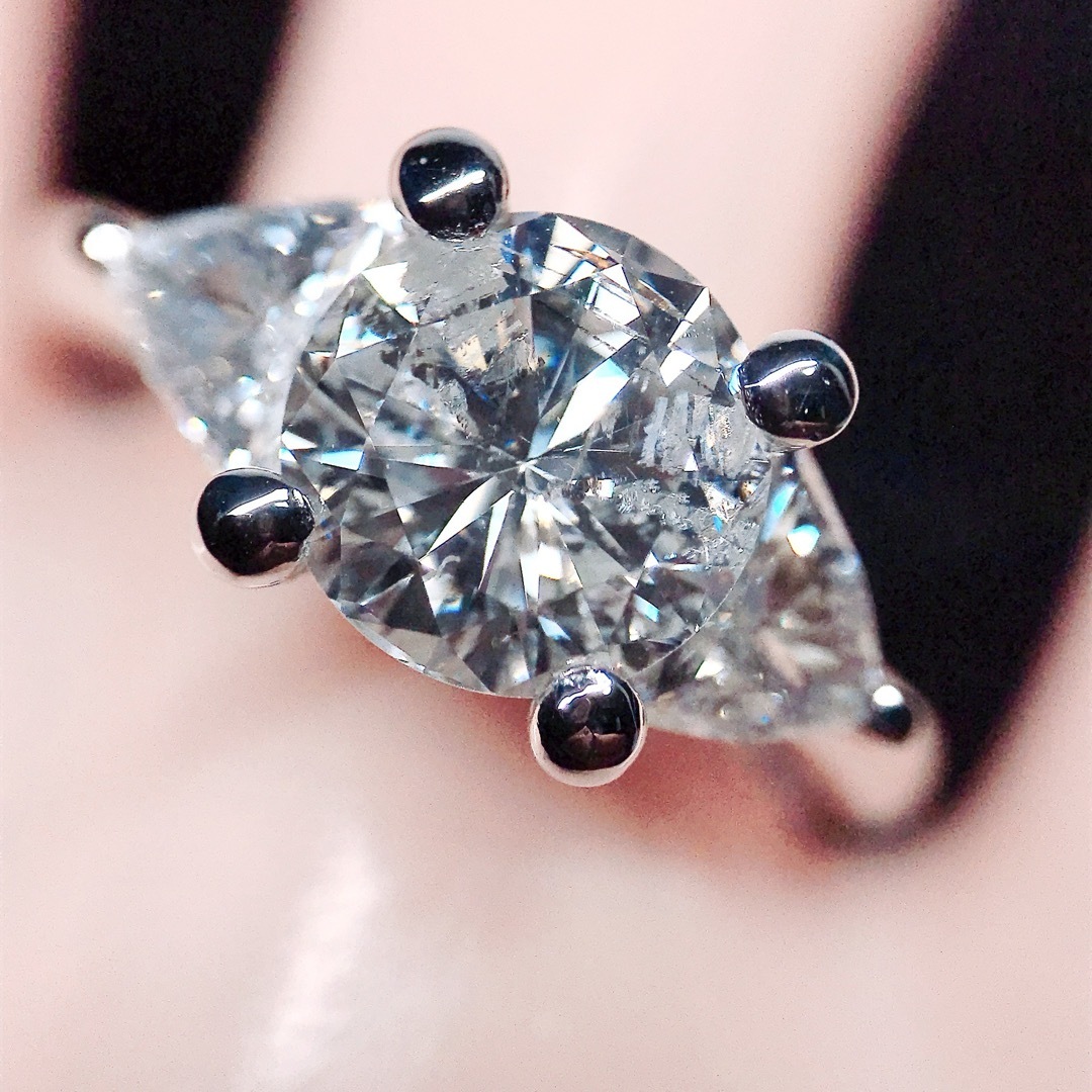 計2.67ct 大粒 ダイヤモンドリング PT900 ダイヤ 2ctアップ 希少 計2.67ct 大粒 ダイヤモンドリング PT900 ダイヤ 2ctアップ 希少
