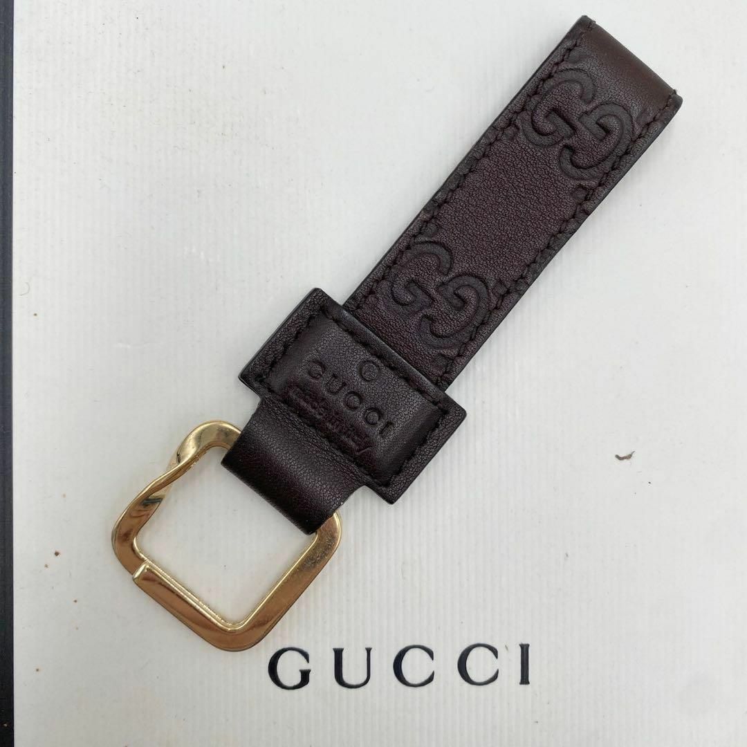 GUCCI - 【ほぼ未使用】グッチ シマ レザー キーホルダー GUCCI - 【ほぼ未使用】グッチ シマ レザー キーホルダー