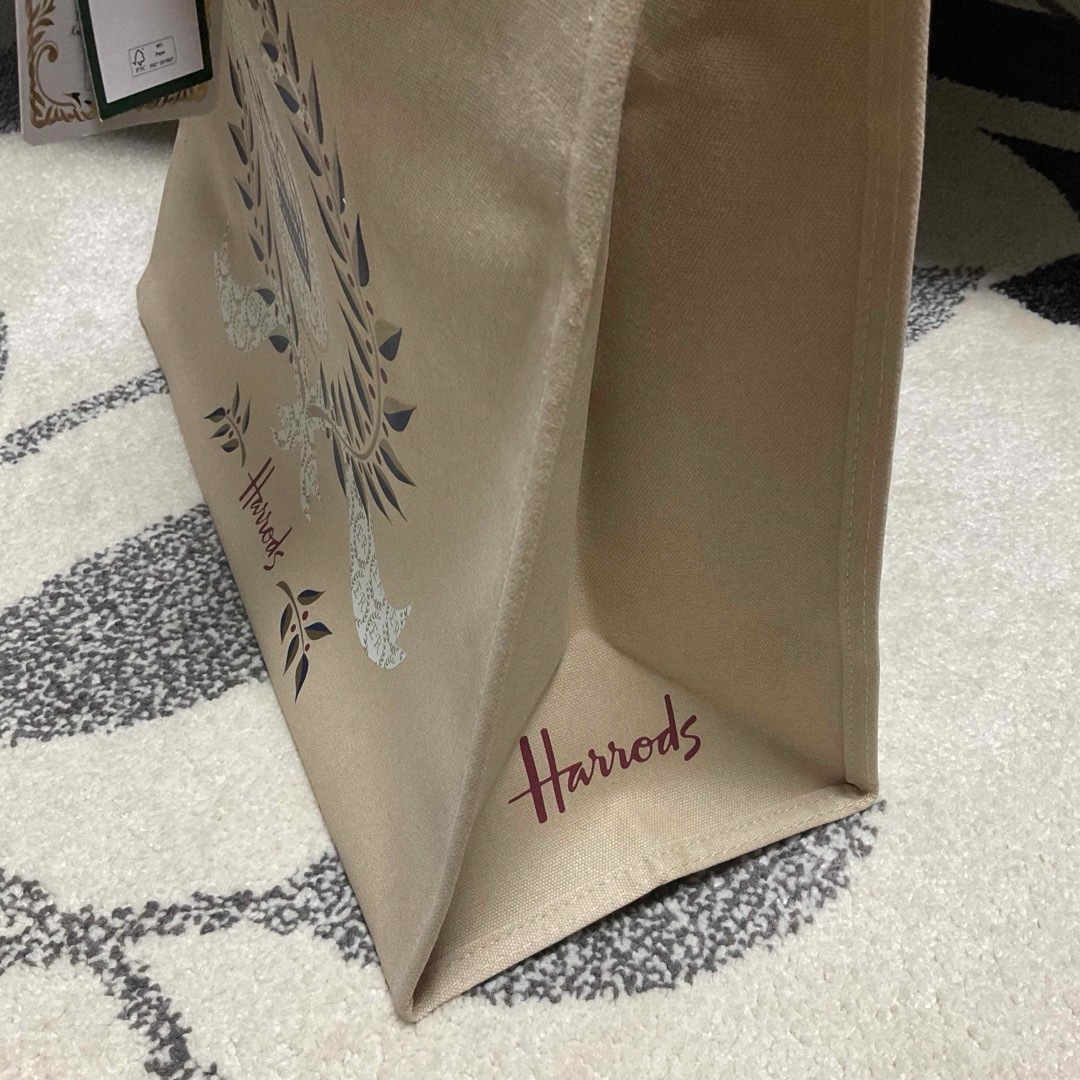 Harrods - ハロッズ プラチナジュビリー トートバッグ Harrods - ハロッズ プラチナジュビリー トートバッグ