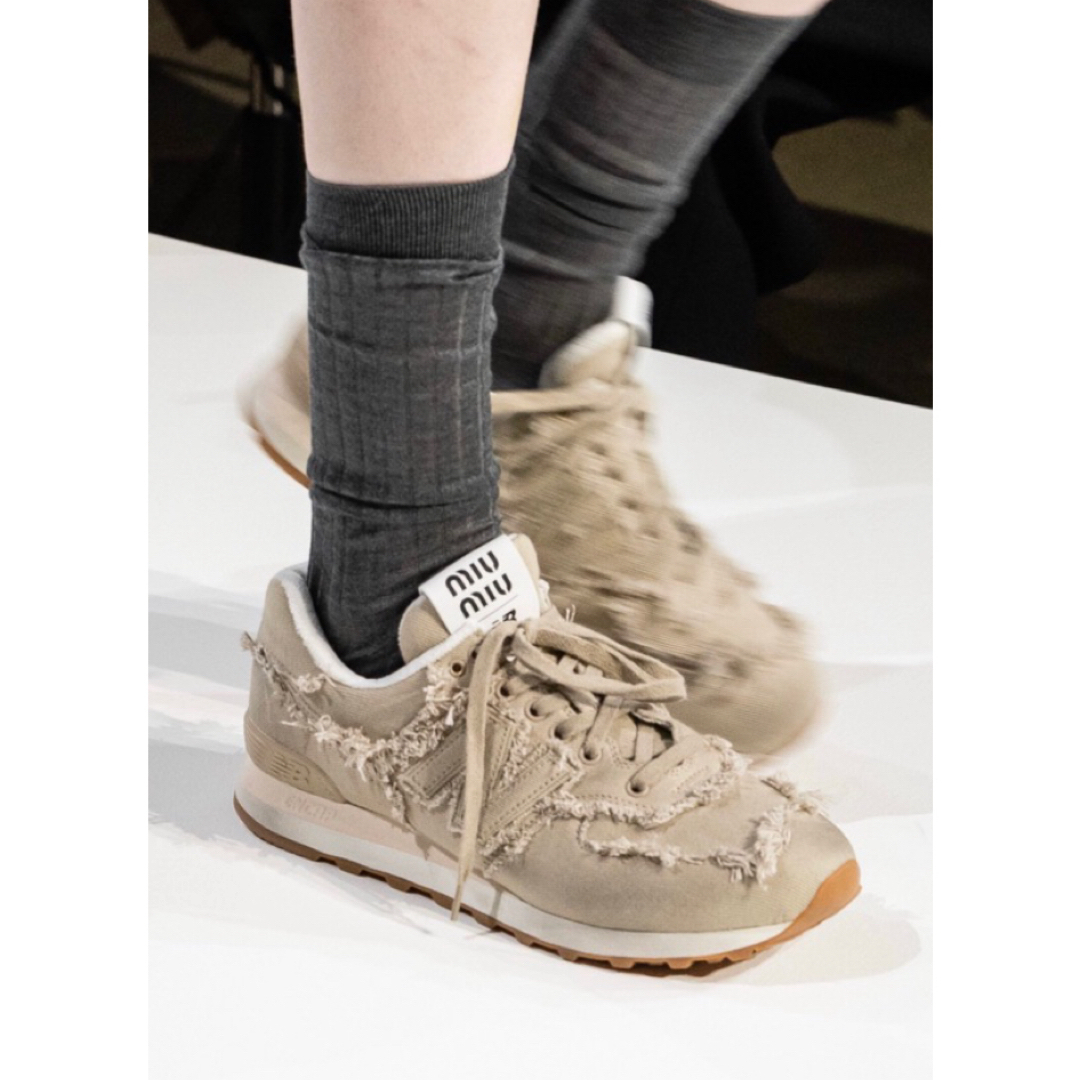 MIU MIU - ※限定お値下げMIUMIU NEW BALANCE コラボ 24.5cm未 MIU MIU - ※限定お値下げMIUMIU NEW BALANCE コラボ 24.5cm未