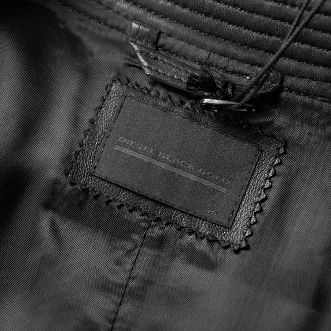 DIESEL BLACK GOLD - 20万DIESEL BLACK GOLDディーゼル DIESEL BLACK GOLD - 20万DIESEL BLACK GOLDディーゼル