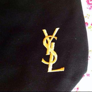 サンローラン(SAINT LAURENT)の♡イヴ・サンローラン 刺繍トートバッグ♡(トートバッグ)