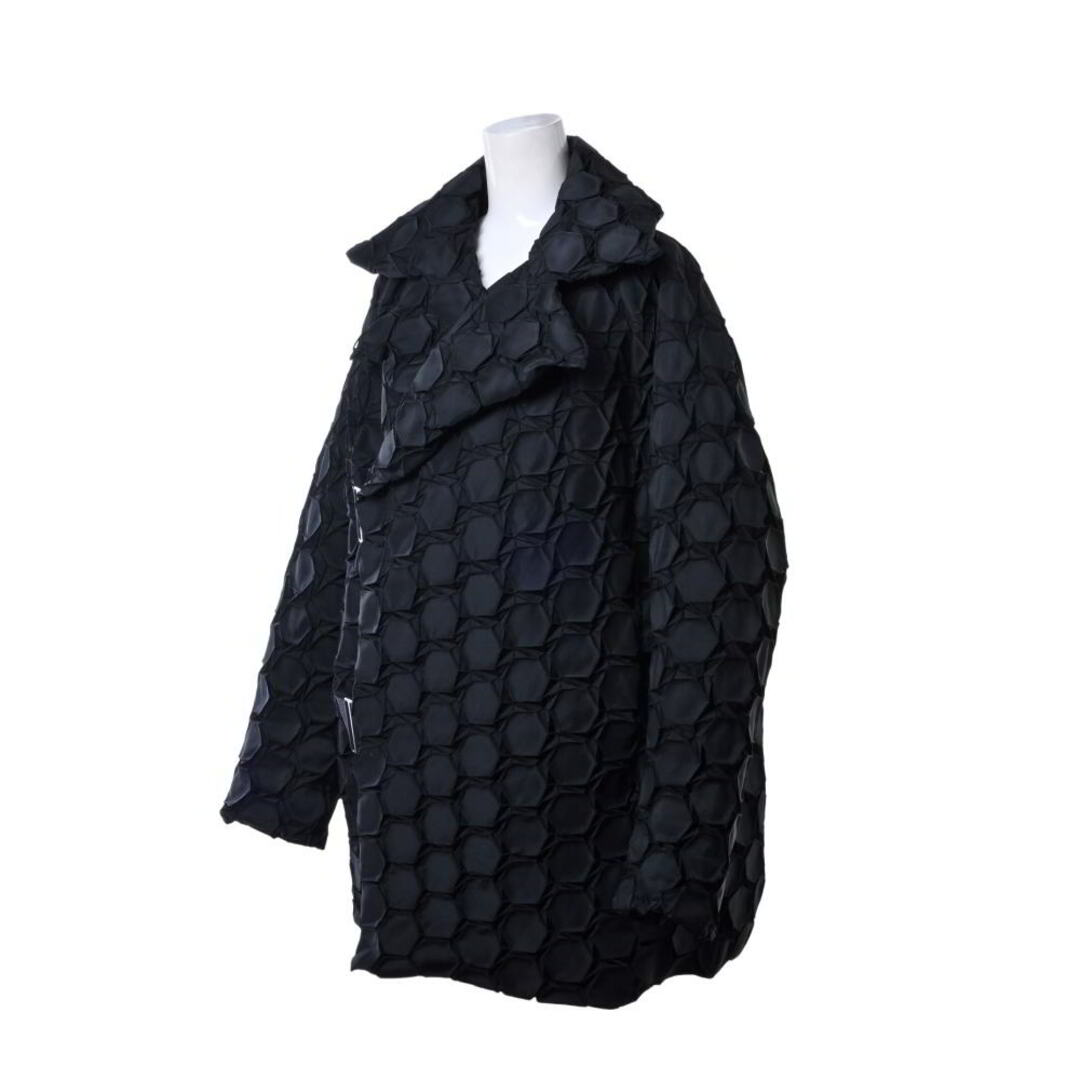 ISSEY MIYAKE - ISSEY MIYAKE 3D スチーム ストレッチ ISSEY MIYAKE - ISSEY MIYAKE 3D スチーム ストレッチ
