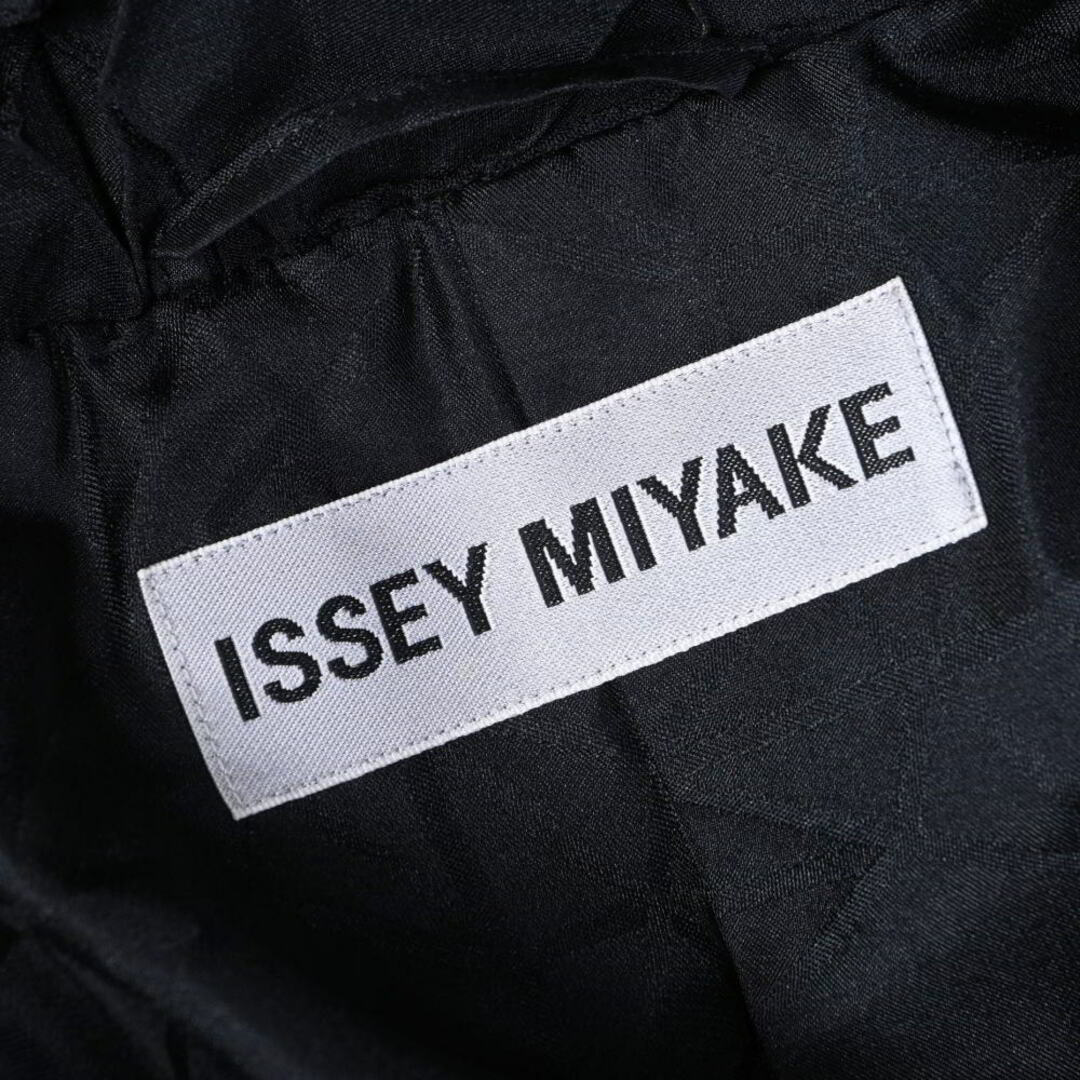 ISSEY MIYAKE - ISSEY MIYAKE 3D スチーム ストレッチ ISSEY MIYAKE - ISSEY MIYAKE 3D スチーム ストレッチ