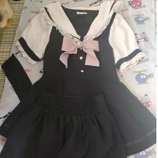 LIZ LISA(ブラック/黒色系)のフリマアイテム一覧 LIZ LISA(ブラック/黒色系)のフリマアイテム一覧