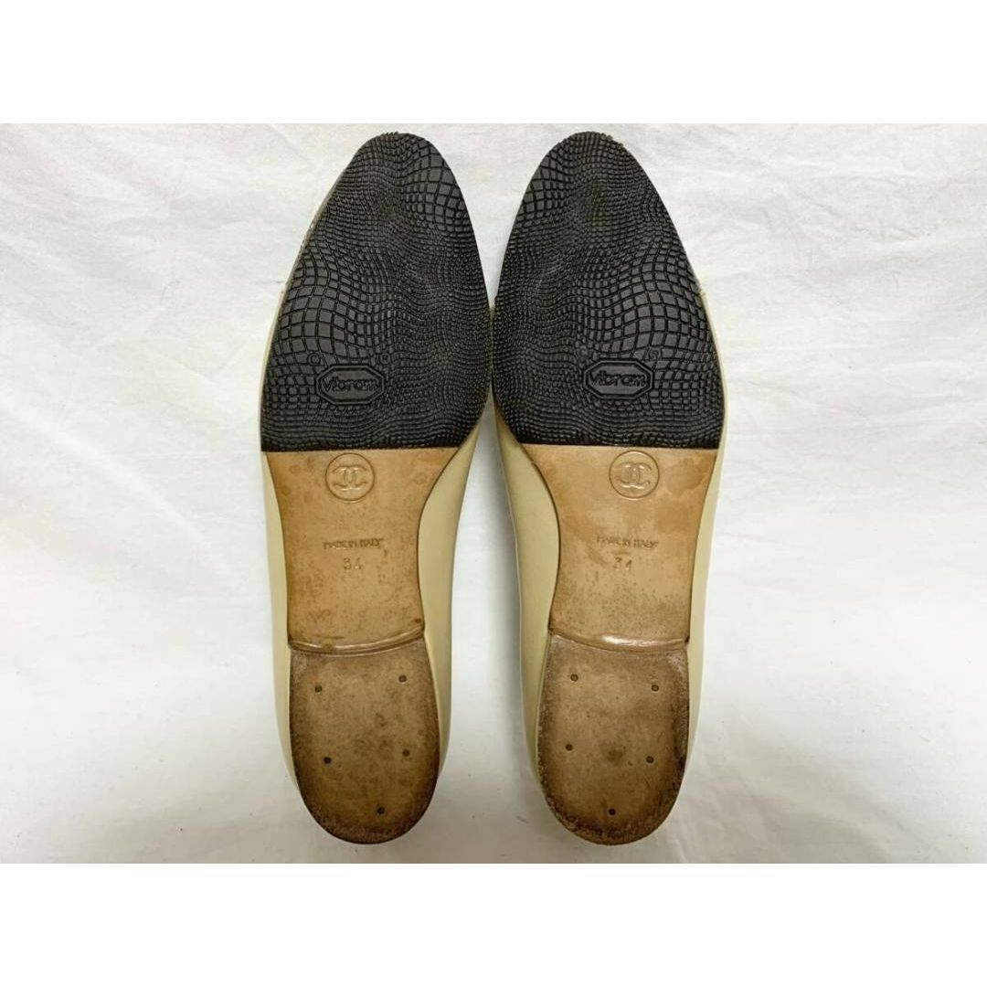 CHANEL - 希少 美品 シャネル マトラッセ柄 レザー フラット CHANEL - 希少 美品 シャネル マトラッセ柄 レザー フラット
