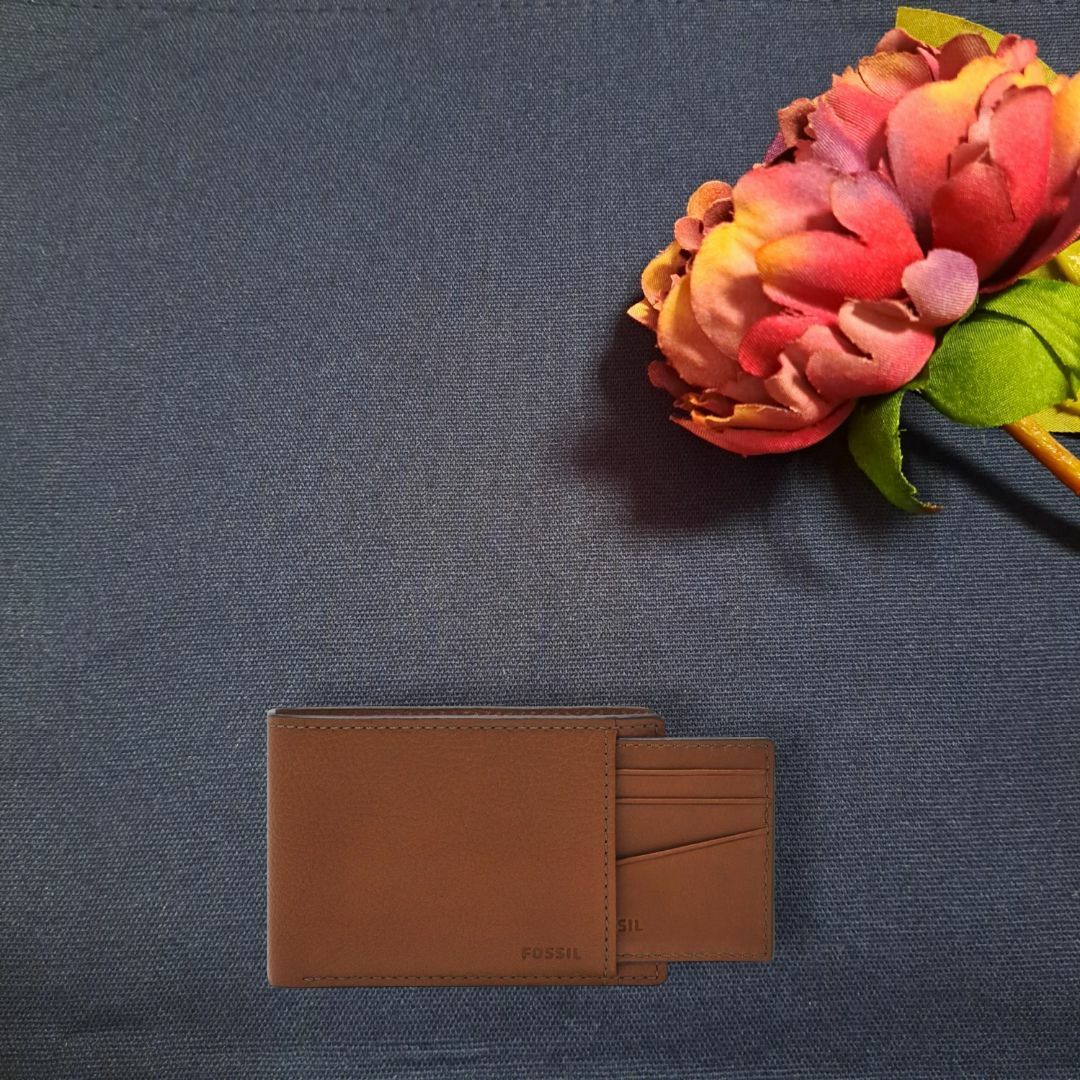 Fossil フォッシル Liam LiteHide レザー しぶかっ スライディング Fossil フォッシル Liam LiteHide レザー しぶかっ スライディング