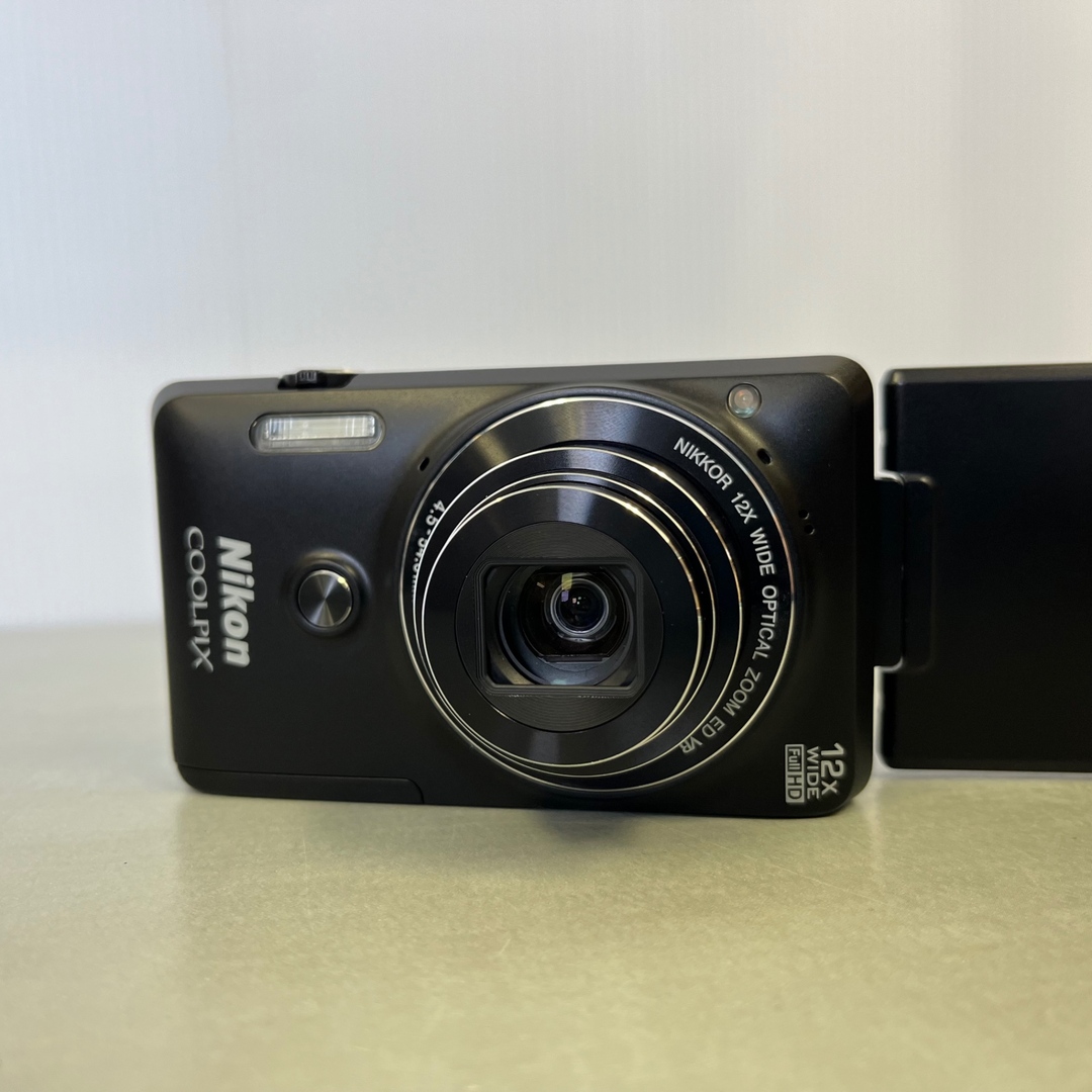 Nikon ニコン COOLPIX S6900 デジカメ Nikon ニコン COOLPIX S6900 デジカメ