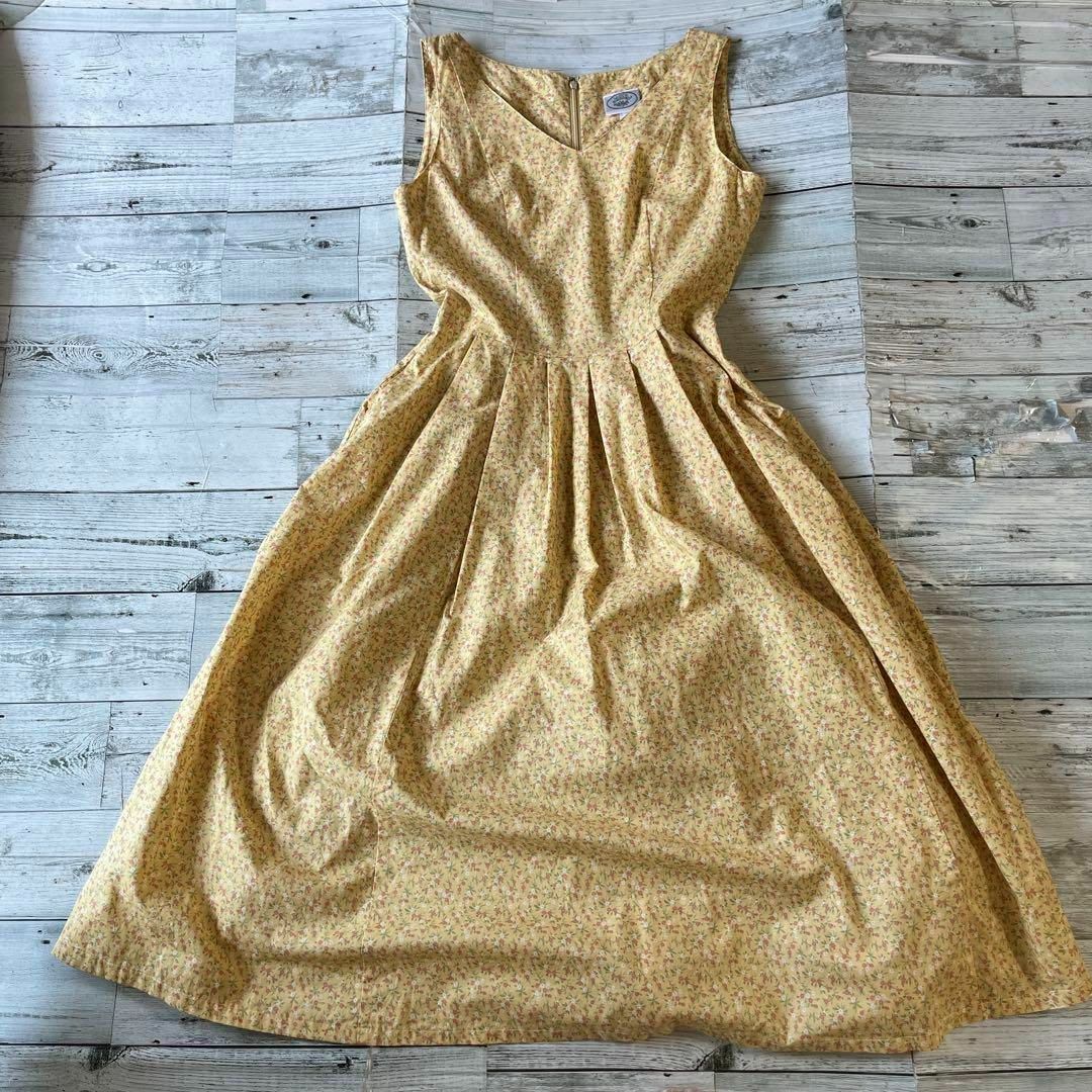 ローラアシュレイ小花柄ノースリーブロングワンピースコットン ローラアシュレイ小花柄ノースリーブロングワンピースコットン