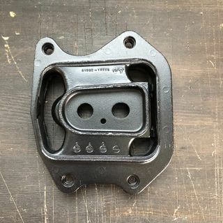 トヨタ(トヨタ)のトヨタ セリカ カムリ ディファレンシャルサポートメンバ クッション(車種別パーツ)