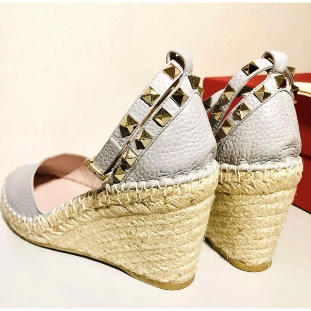 valentino garavani - 【新品 未使用】ヴァレンティノ ロック valentino garavani - 【新品 未使用】ヴァレンティノ ロック
