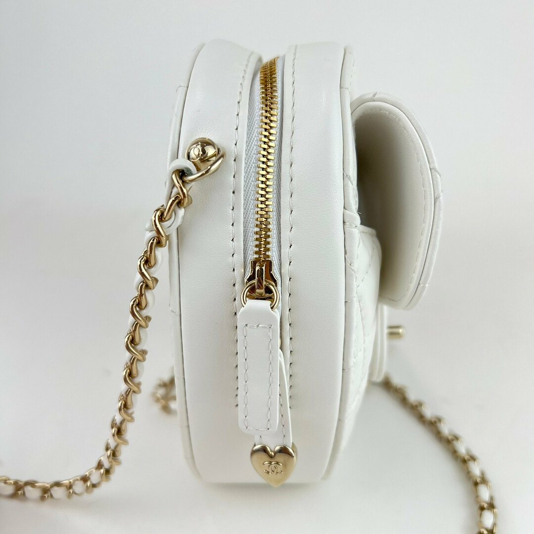 新品未使用 CHANEL シャネル ハート シェイプ チェーン 新品未使用 CHANEL シャネル ハート シェイプ チェーン