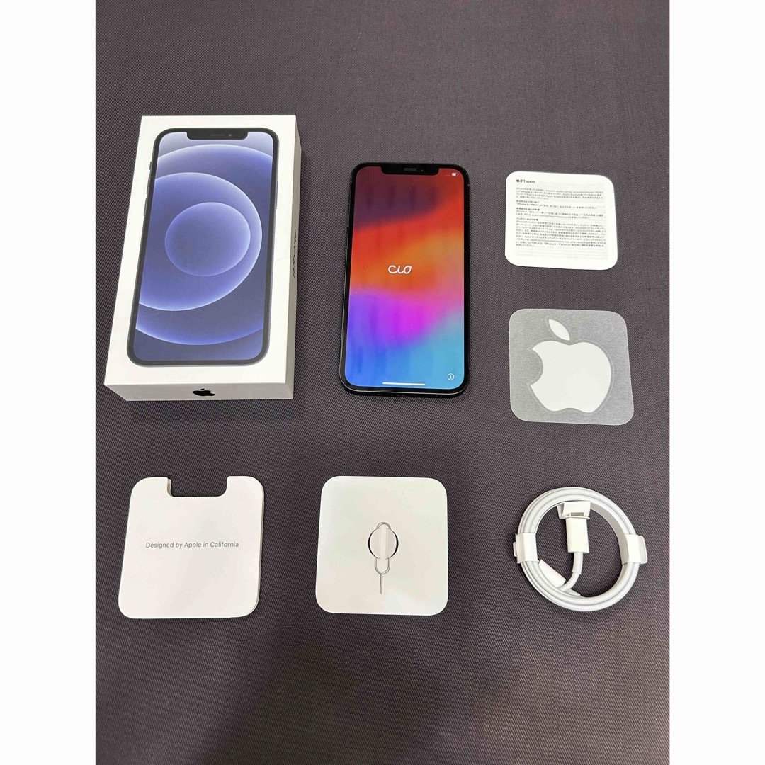 美品 iphone12 64GB ブラック 新品ケーブルなど付属品 美品 iphone12 64GB ブラック 新品ケーブルなど付属品
