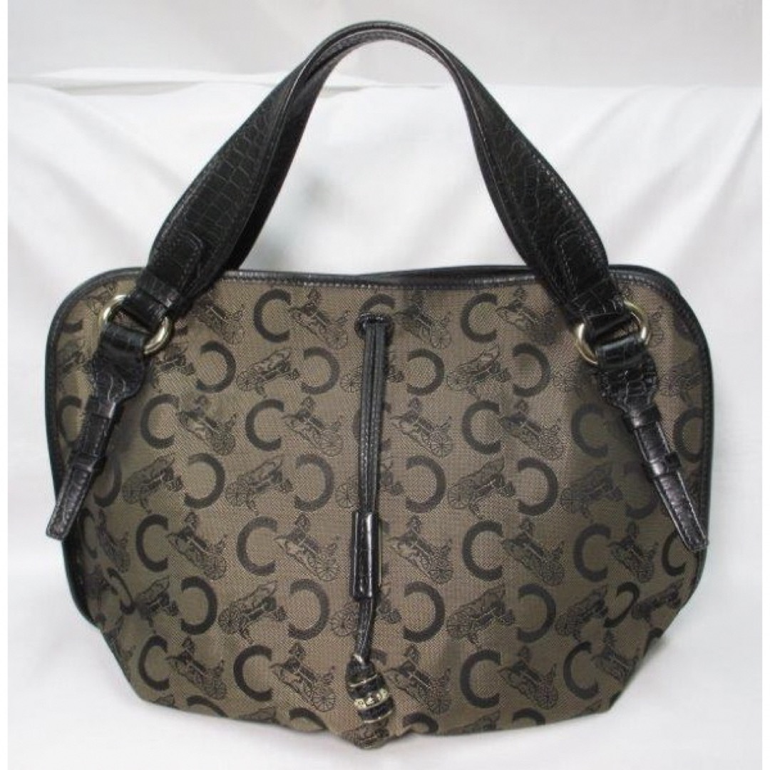 美品 CELINE セリーヌ 馬車柄 タッセル付き ショルダーバッグ 本物 美品 CELINE セリーヌ 馬車柄 タッセル付き ショルダーバッグ 本物