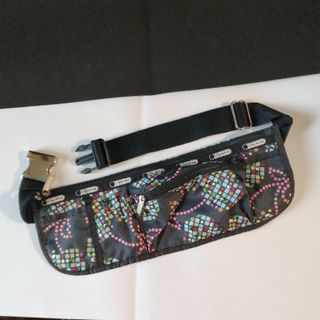 LeSportsac(ボディバッグ/ウエストポーチ)のフリマアイテム一覧 LeSportsac(ボディバッグ/ウエストポーチ)のフリマアイテム一覧
