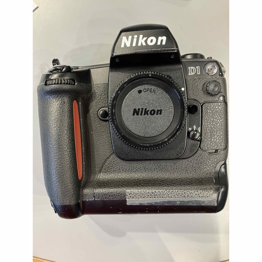 Nikon - Nikon D1 ジャンク品の通販 by リス's shop|ニコンなら Nikon - Nikon D1 ジャンク品の通販 by リス's shop|ニコンなら