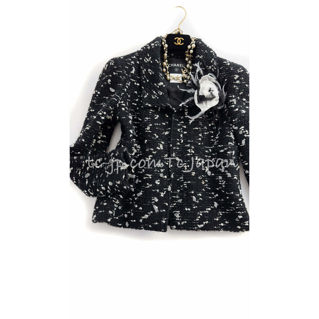 CHANEL - シャネル ジャケット CHANEL ブラック ホワイト ウール CHANEL - シャネル ジャケット CHANEL ブラック ホワイト ウール