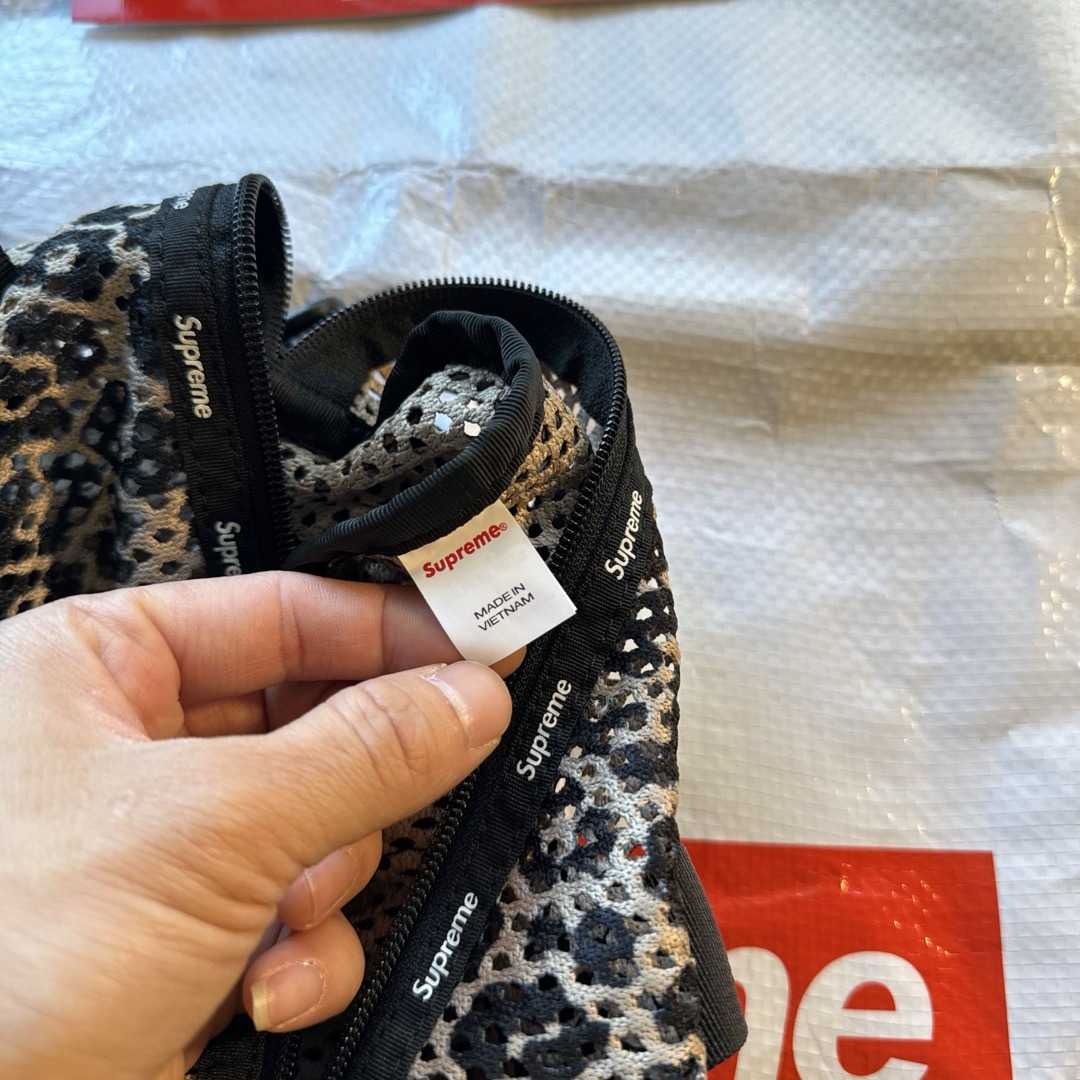 Supreme - Supreme Mesh Mini Duffle Bag Supreme - Supreme Mesh Mini Duffle Bag