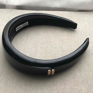 MIU MIU(カチューシャ)のフリマアイテム一覧 MIU MIU(カチューシャ)のフリマアイテム一覧