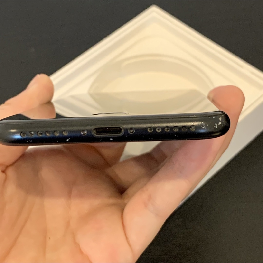 iPhone SE第3世代|64gb|SIMフリー|シャッター音消せる!100% iPhone SE第3世代|64gb|SIMフリー|シャッター音消せる!100%