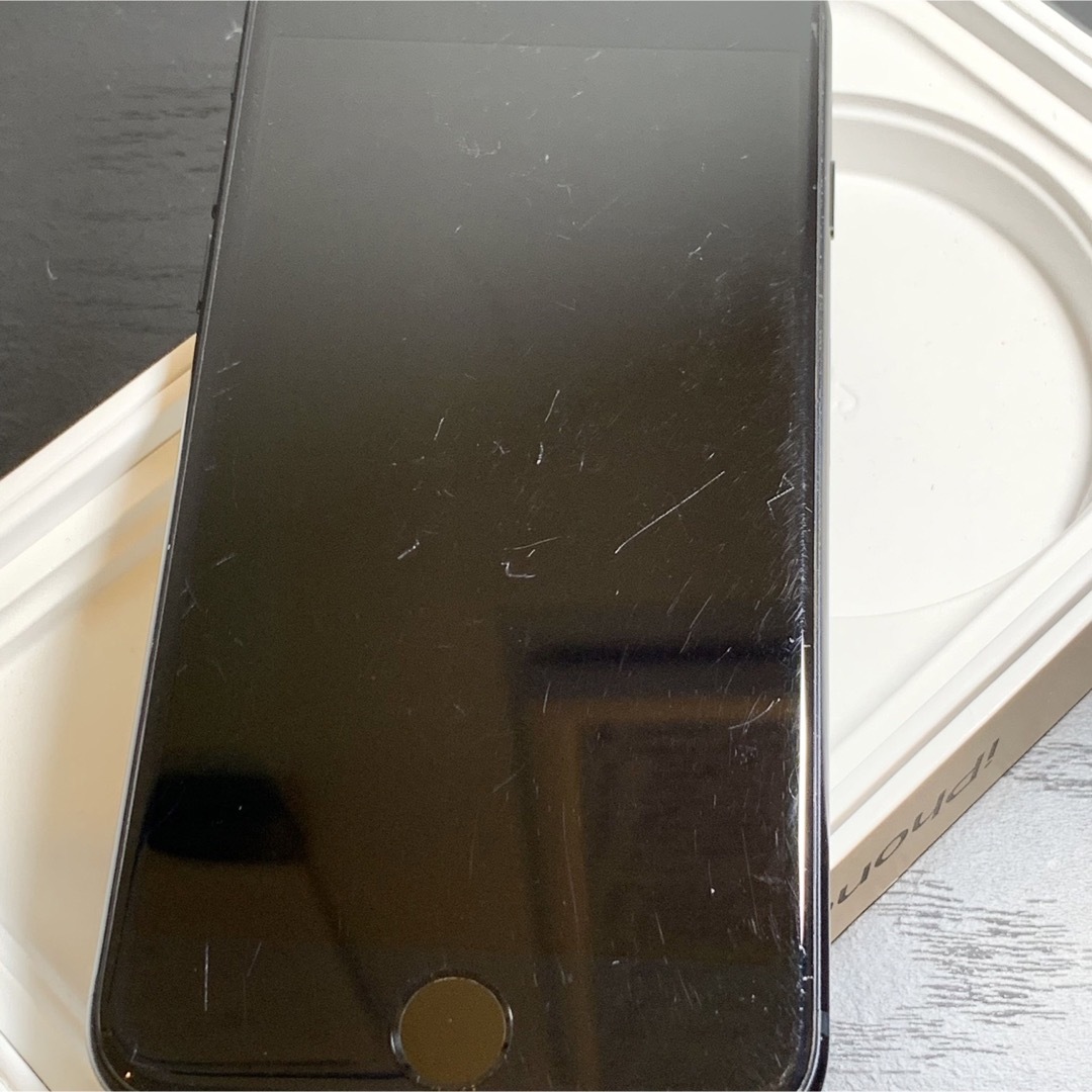 iPhone SE第3世代|64gb|SIMフリー|シャッター音消せる!100% iPhone SE第3世代|64gb|SIMフリー|シャッター音消せる!100%