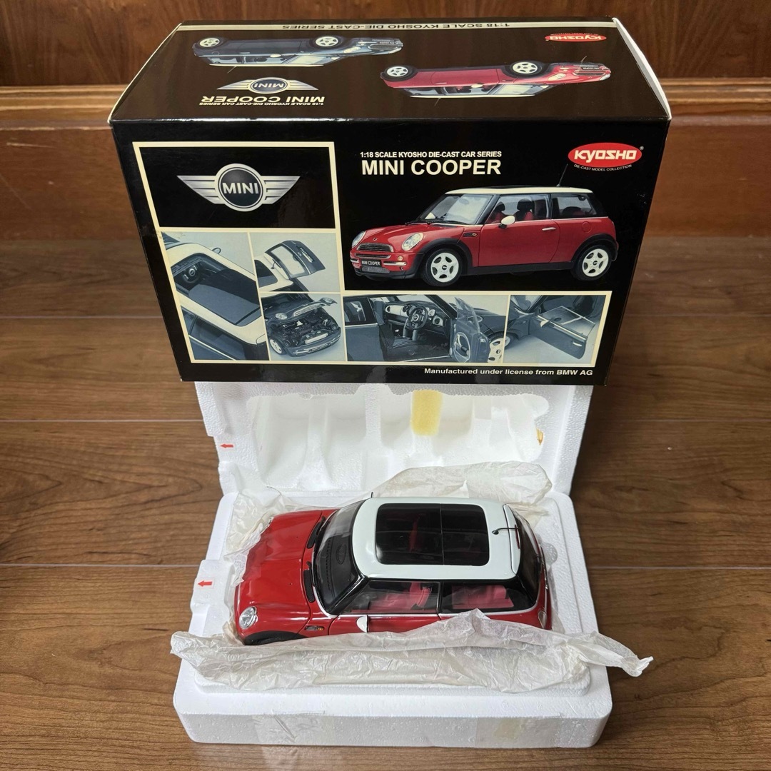 絶版未展示品 京商 1/18 MINI ミニ クーパー レッドの通販 by 絶版未展示品 京商 1/18 MINI ミニ クーパー レッドの通販 by