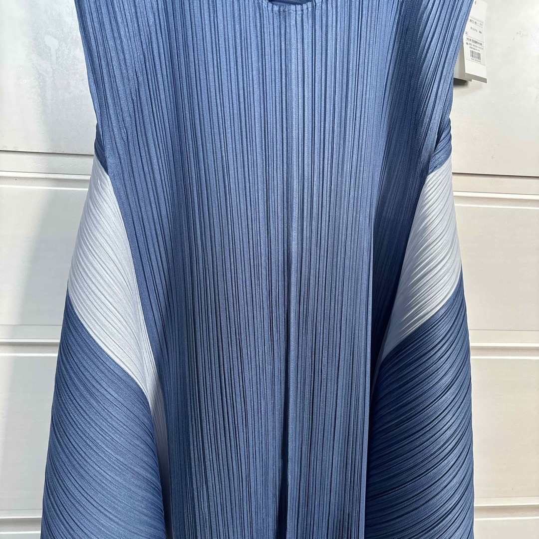 PLEATS PLEASE ISSEY MIYAKE - プリーツプリーズ ❣️オシャレ PLEATS PLEASE ISSEY MIYAKE - プリーツプリーズ ❣️オシャレ