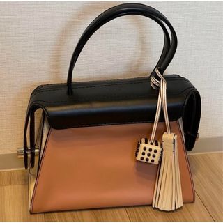 TOD'S(ハンドバッグ)のフリマアイテム一覧 TOD'S(ハンドバッグ)のフリマアイテム一覧