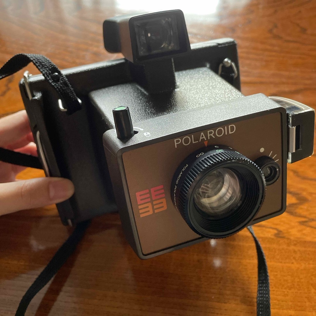 ポラロイドカメラ EE33 LAND CAMERAの通販 by まゆのお店|ラクマ ポラロイドカメラ EE33 LAND CAMERAの通販 by まゆのお店|ラクマ