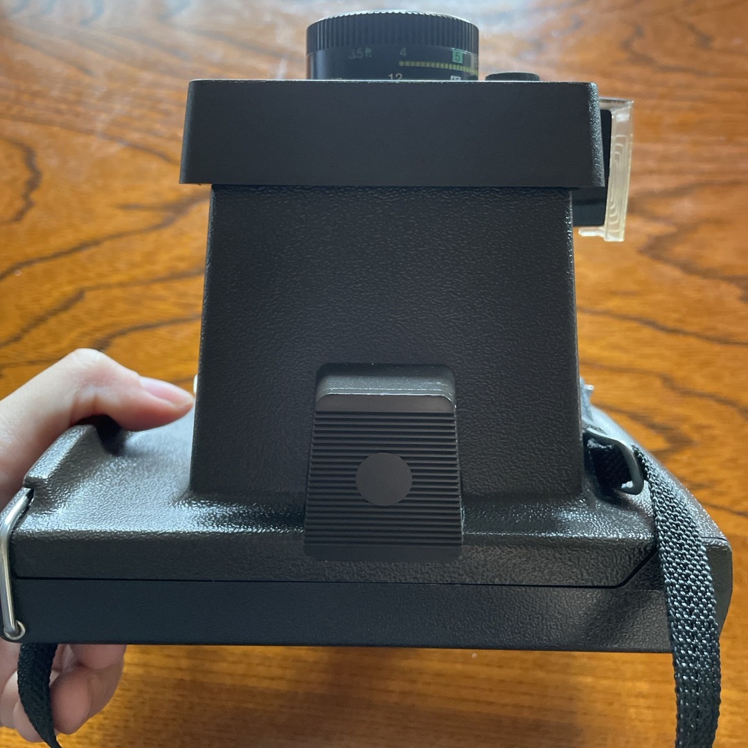 ポラロイドカメラ EE33 LAND CAMERAの通販 by まゆのお店|ラクマ ポラロイドカメラ EE33 LAND CAMERAの通販 by まゆのお店|ラクマ