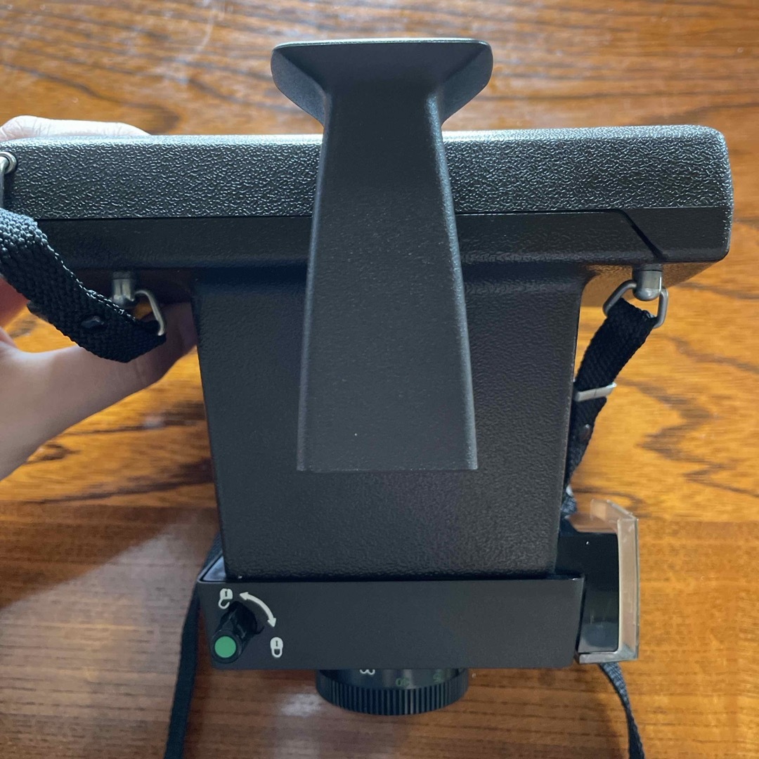 ポラロイドカメラ EE33 LAND CAMERAの通販 by まゆのお店|ラクマ ポラロイドカメラ EE33 LAND CAMERAの通販 by まゆのお店|ラクマ