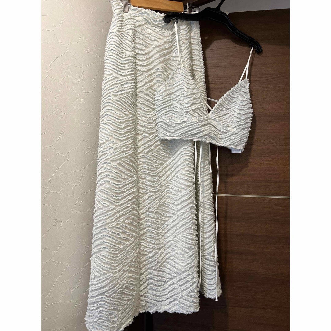 Ameri VINTAGE - 値下げTAYLOR OPAL DENIM BUSTIER & SKIRT Ameri VINTAGE - 値下げTAYLOR OPAL DENIM BUSTIER & SKIRT
