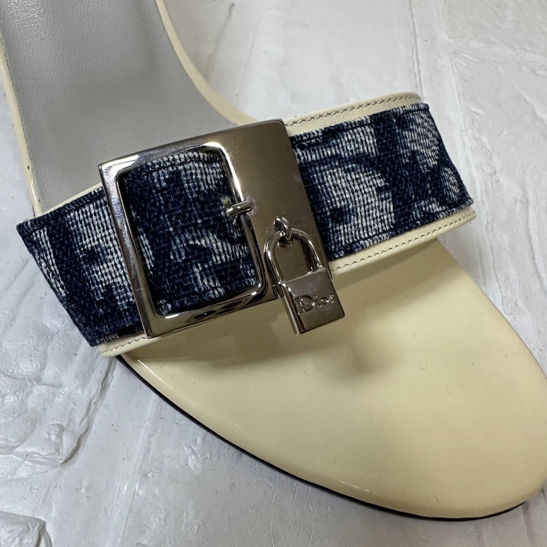 Christian Dior - ディオール サンダル ミュール 38の通販 by Christian Dior - ディオール サンダル ミュール 38の通販 by